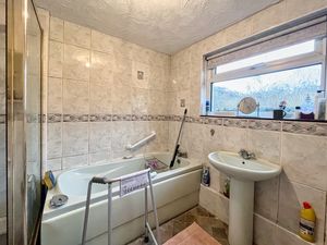 Photo 8- click for photo gallery